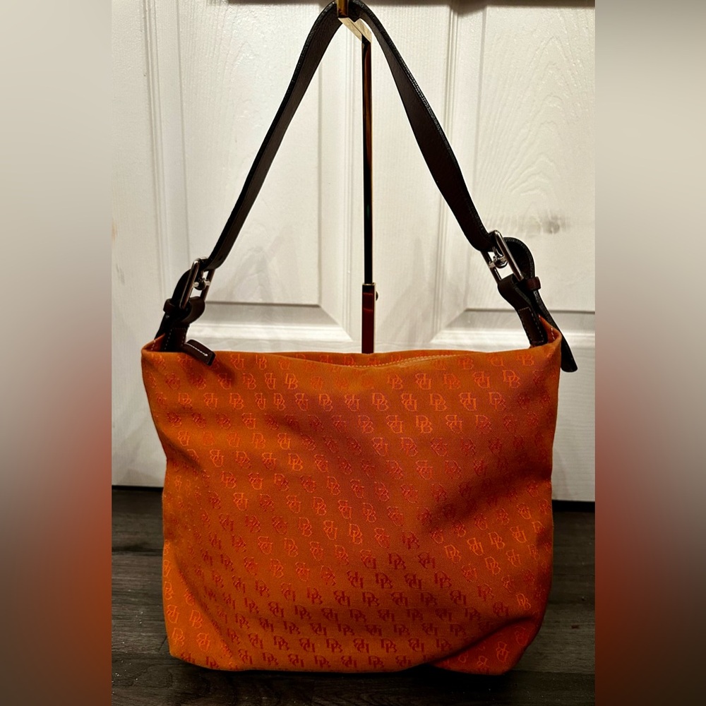 Vintage Rare Dooney and Bourke